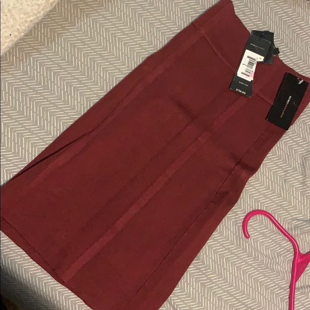 Bcbg skirt NWT maroon size s